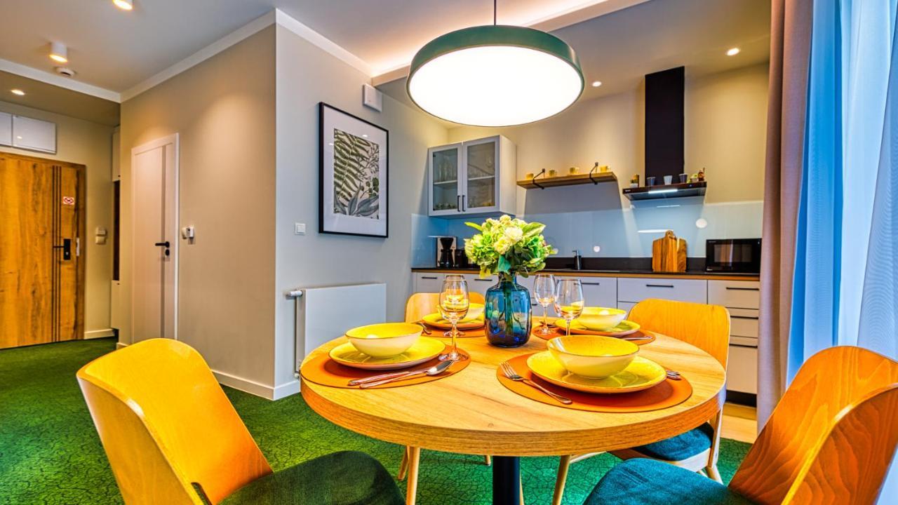 Apartamenty Vip Centrum - Wczasowa 17 By Royal Aparts Świeradów-Zdrój 外观 照片
