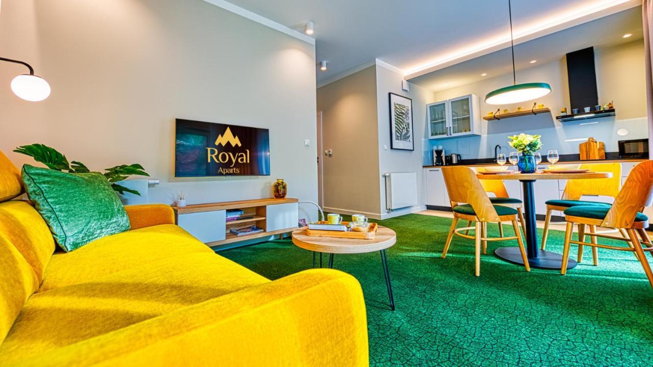 Apartamenty Vip Centrum - Wczasowa 17 By Royal Aparts Świeradów-Zdrój 外观 照片