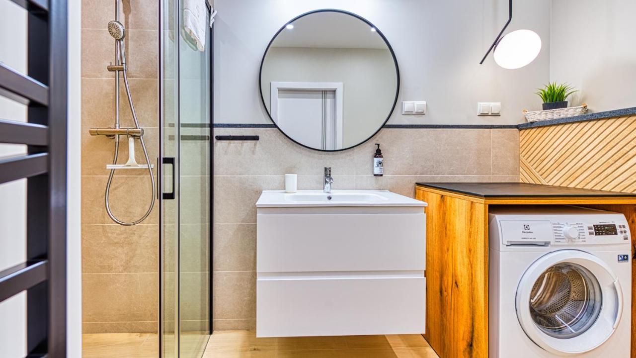 Apartamenty Vip Centrum - Wczasowa 17 By Royal Aparts Świeradów-Zdrój 外观 照片