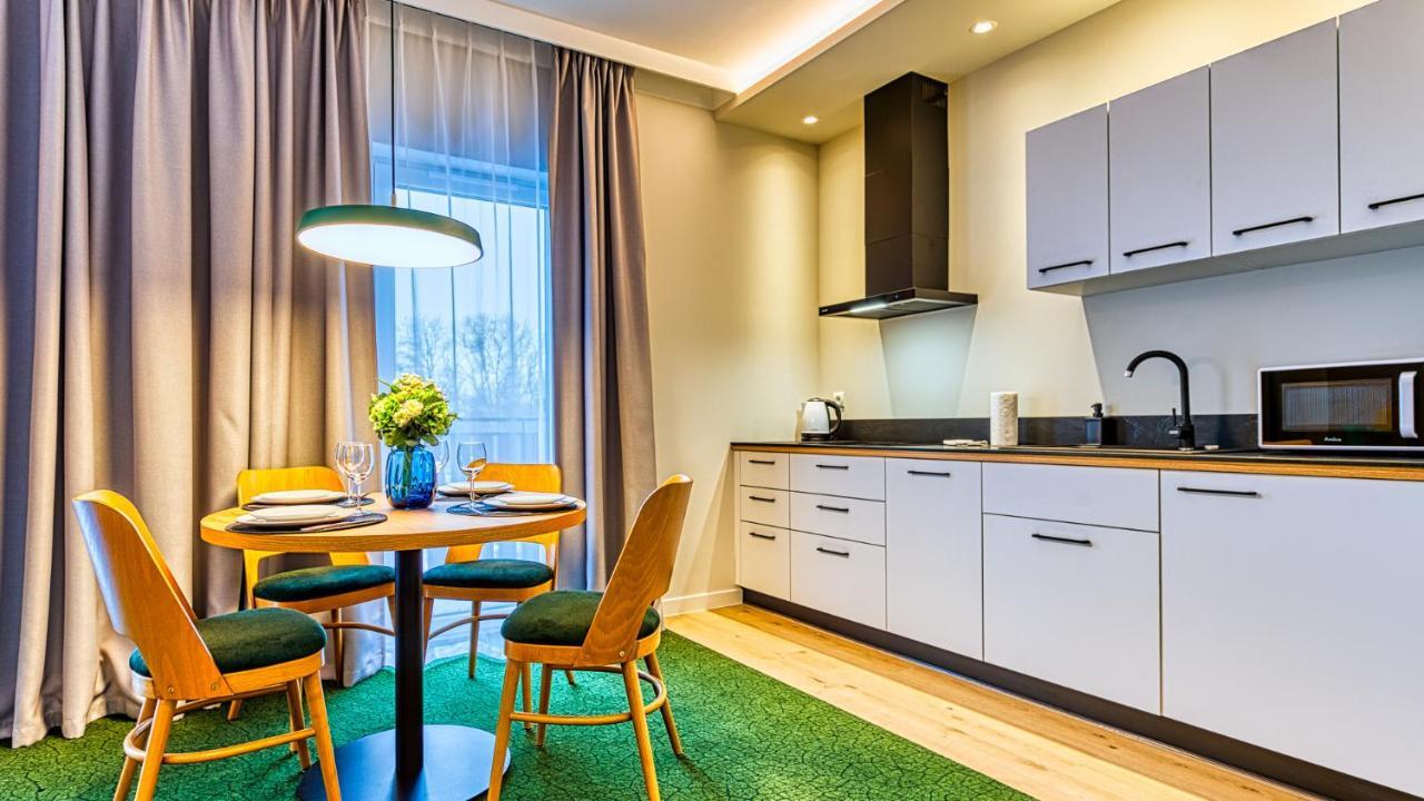 Apartamenty Vip Centrum - Wczasowa 17 By Royal Aparts Świeradów-Zdrój 外观 照片