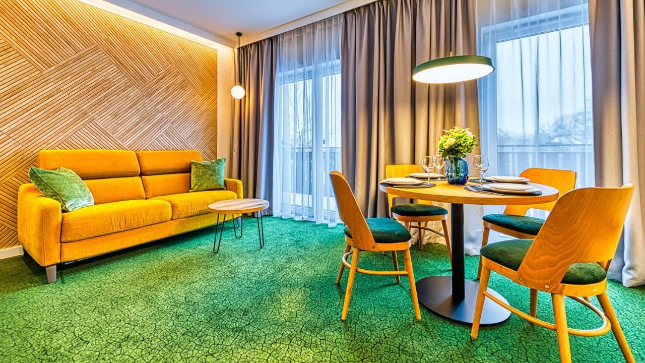 Apartamenty Vip Centrum - Wczasowa 17 By Royal Aparts Świeradów-Zdrój 外观 照片